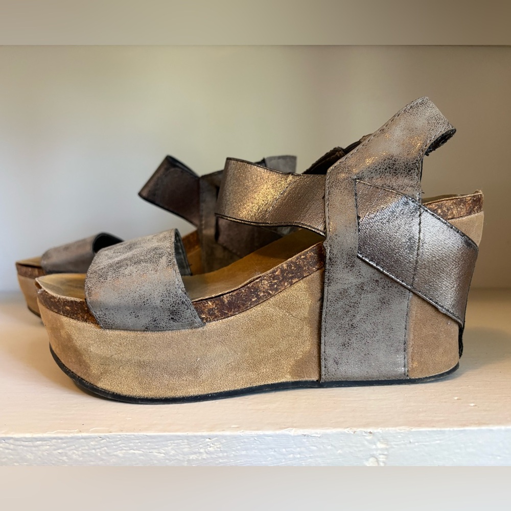 Pierre Dumas CHANTAL-2 Platform Wedge Sandals Women's Size 7.5